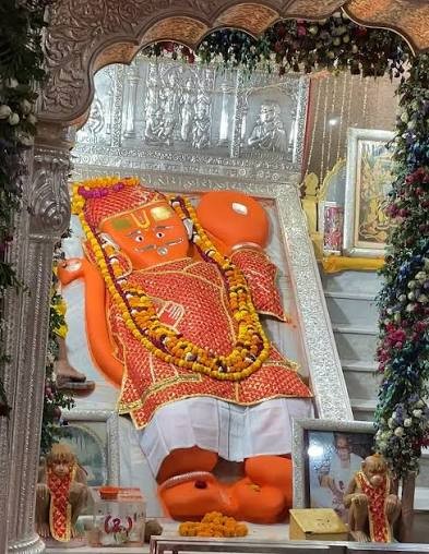 Khole Ke Hanuman Ji Temple
