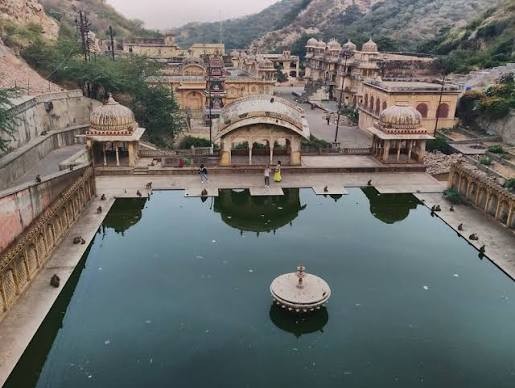 Shri Galta Peeth